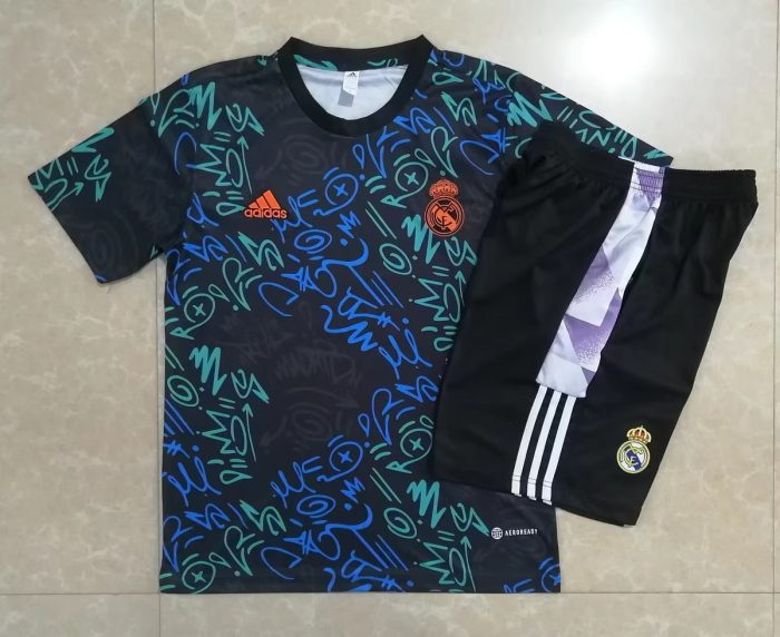 Real Madrid 22-23 Black Splatter Print Short Sleeve Training Suit with 5-Inch Shorts - 图片 9