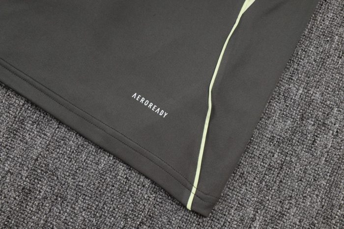 Real Madrid Grey Green Short Sleeve Training Suit - 图片 6