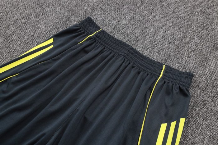 Real Madrid Vest Dark Gray (Yellow Logo) - 图片 4