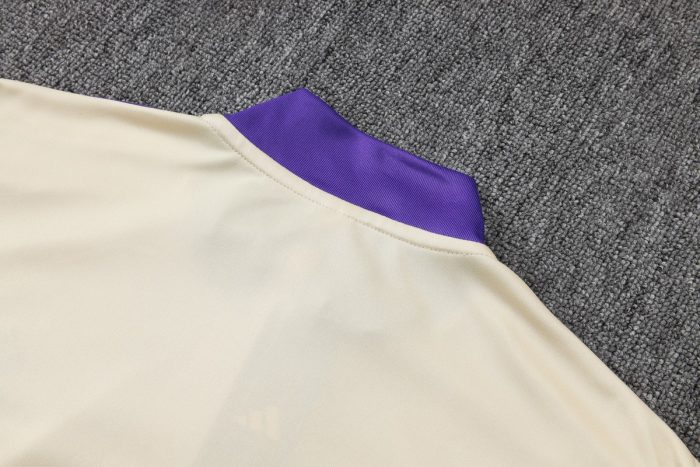 Real Madrid 25/26 Semi-Zip Jacket Apricot Retro Edition - 图片 3