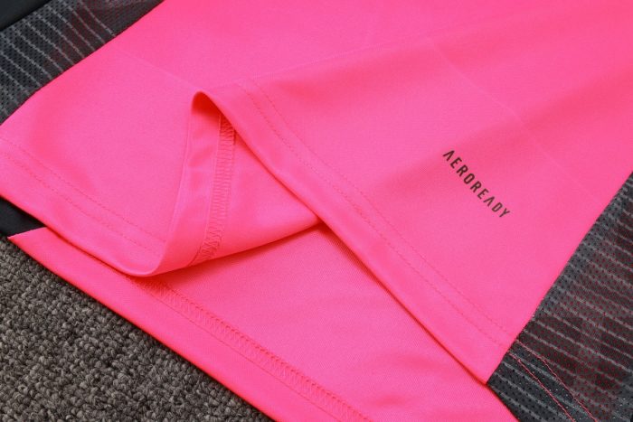 Real Madrid 24-25 Half Zip Jacket Fluorescent Pink - 图片 5