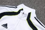 Real Madrid White Retro Edition with Cyan Accents - 图片 6