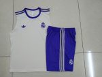 Real Madrid Vintage Vest Apricot - 图片 9