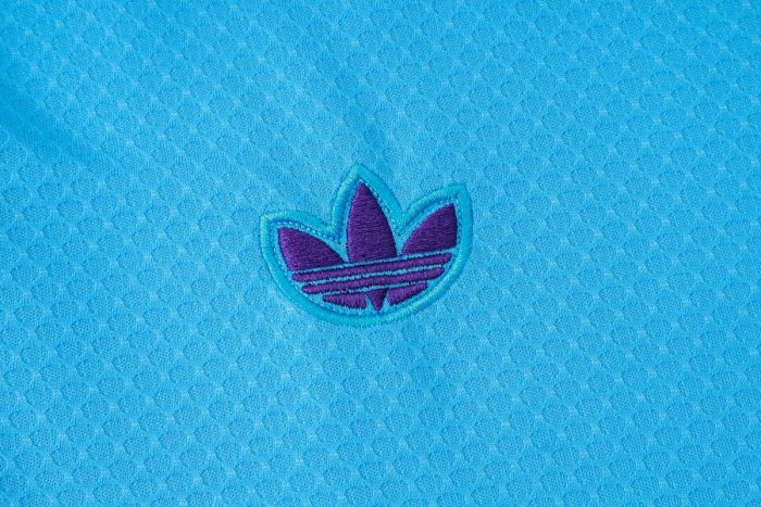 Real Madrid Light Blue Retro Short Sleeve - 图片 4
