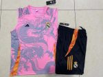 Real Madrid 24/25 Pink Vest (Spray Ink Dragon) - 图片 9