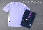 Real Madrid 22-23 Light Purple Short Sleeve Training Set with 5-Panel Shorts - 图片 2