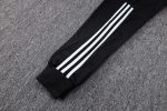 Real Madrid 22/23 Long Zip Jacket White with Black Trim - 图片 3