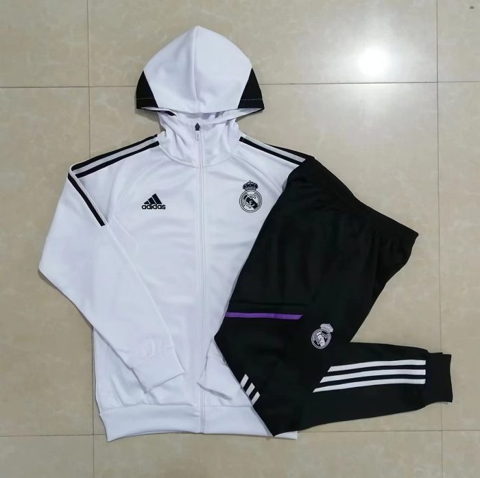 Real Madrid 22/23 Long Zip Jacket White with Black Trim - 图片 9