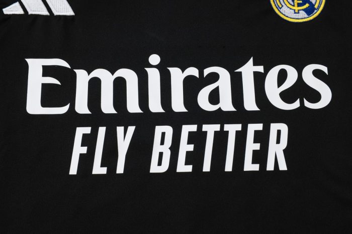Real Madrid 24-25 Vest Black with Purple Collar - 图片 5