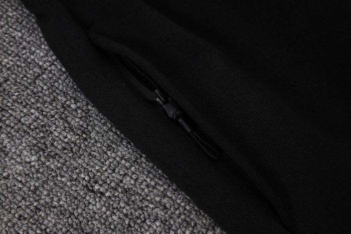Real Madrid Black Long Zip Jacket with Hood - 图片 3