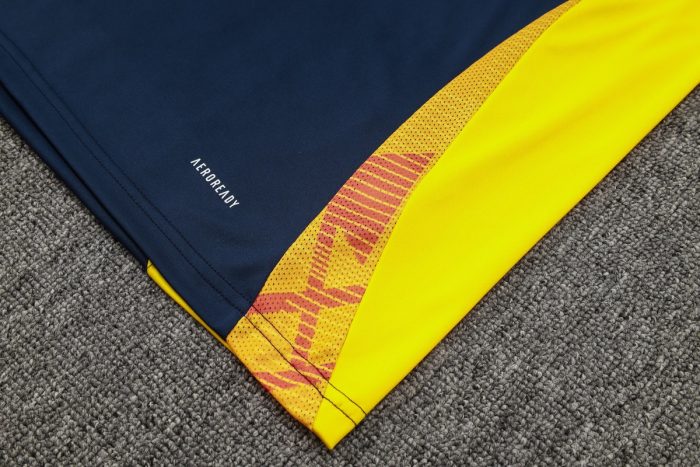 Real Madrid 24-25 Vest in Royal Blue - 图片 5