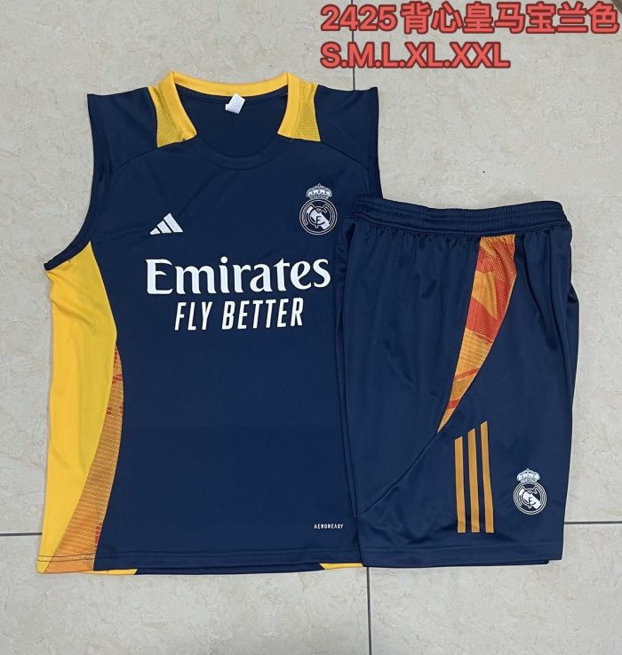 Real Madrid 24-25 Vest in Royal Blue - 图片 9