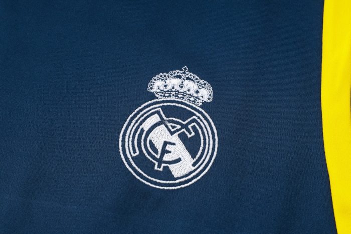 Real Madrid 23-24 Blue Vest - 图片 6