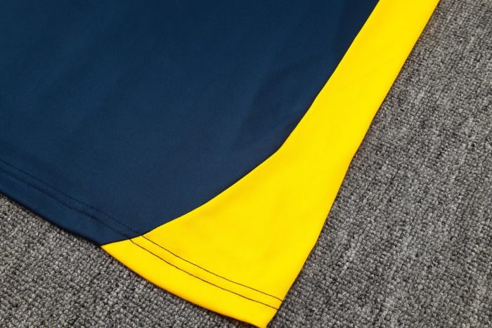 Real Madrid 24-25 Short Sleeve Training Suit in Royal Blue - 图片 3