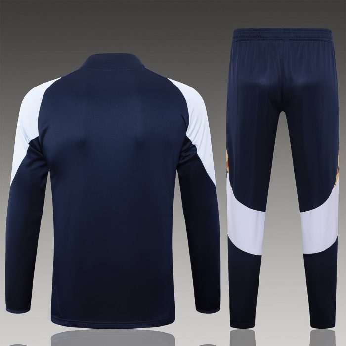 Real Madrid 24/25 Semi-Zip Jacket Light Blue - 图片 2
