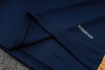 Real Madrid 24/25 Vest in Royal Blue with Light Blue Collar - 图片 5