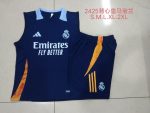 Real Madrid 24/25 Vest in Royal Blue with Light Blue Collar - 图片 9