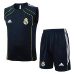 Real Madrid Retro Vest in Light Blue with Green Trim - 图片 8