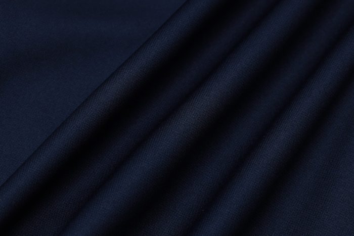 Real Madrid 24/25 Long Zip Jacket in Royal Blue with White Trim - 图片 6