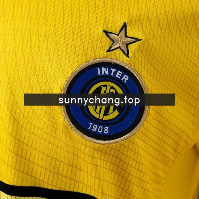 Inter Milan 2002-2003 Third Away Retro Shirt - 图片 4