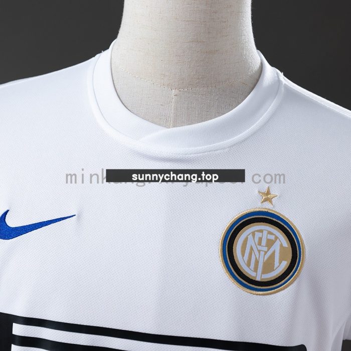 Inter Milan 2010/11 Away Retro Jersey - 图片 7