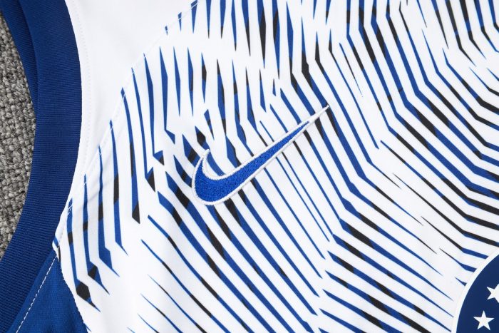 Inter Milan 24/25 White Ink Spray Vest - 图片 8