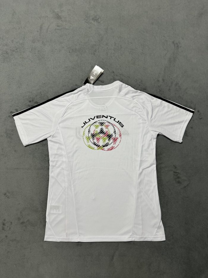 Juventus 25-26 Round Neck T-Shirt - 图片 2