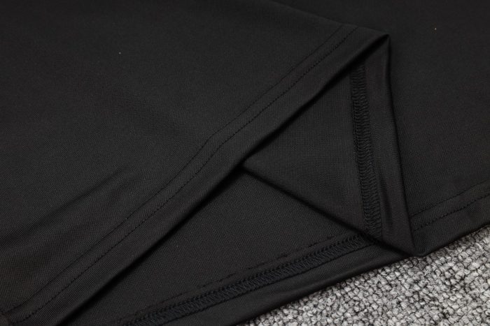 AC Milan 23-24 Half Zip Jacket Black (White Badge) - 图片 3