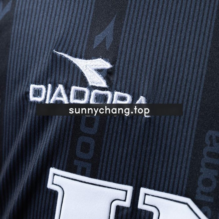 Roma 1999-2000 Away Retro Jersey - 图片 4