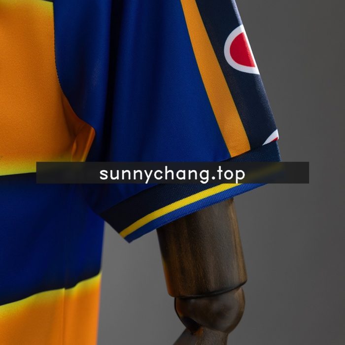 Parma 2001/2002 Home Retro Shirt - 图片 2