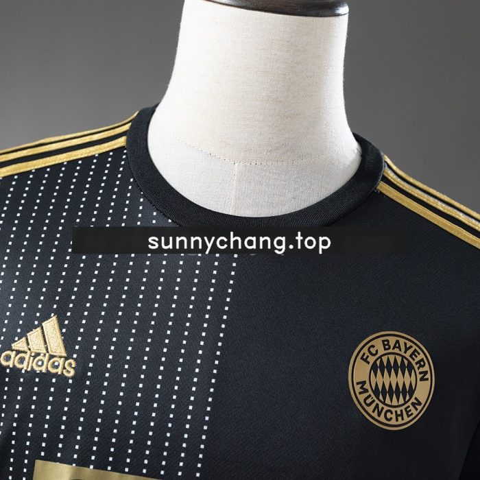 Bayern Munich 21/22 Away Retro Jersey - 图片 9