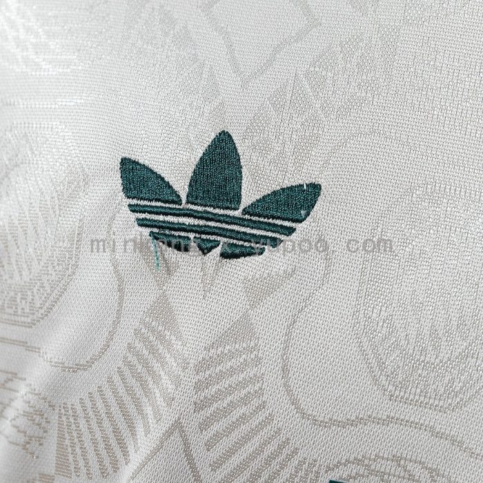 Bayern Munich 125th Anniversary Oktoberfest Special Jersey - 图片 4