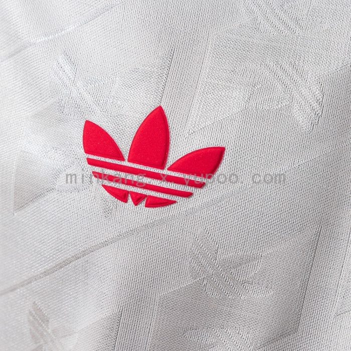 Bayern Munich 24/25 Player Retro Jersey - 图片 3