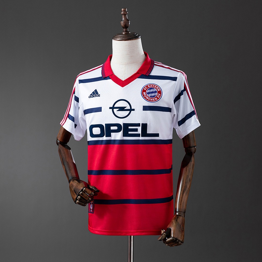 Bayern Munich 1998/00 Away Retro Jersey