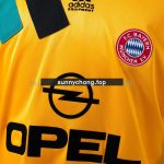 Bayern Munich 1993-1995 Away Retro Shirt - 图片 5