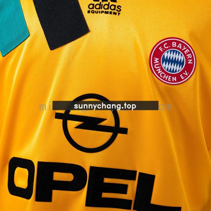 Bayern Munich 1993-1995 Away Retro Shirt - 图片 5