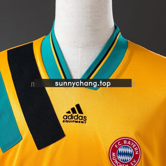 Bayern Munich 1993-1995 Away Retro Shirt - 图片 6