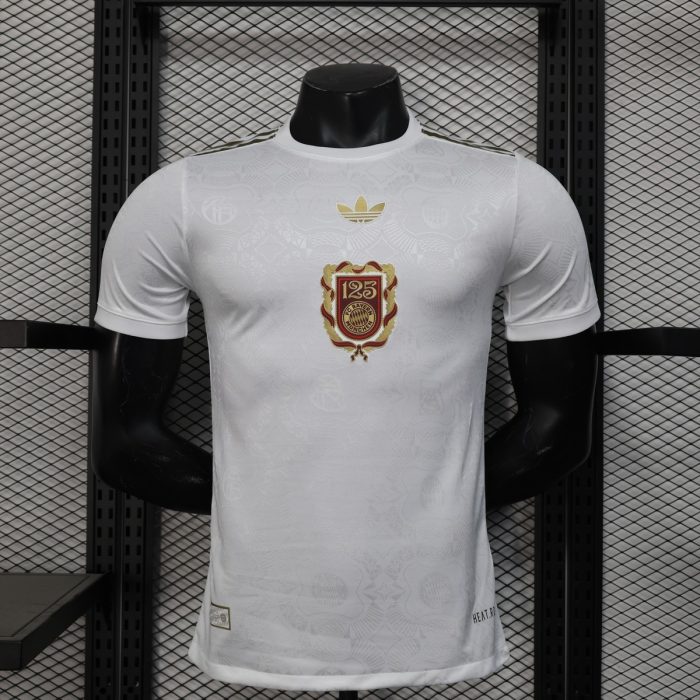 FC Bayern Munich 125th Anniversary White Player Version 25/26 - 图片 9