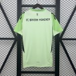 Bayern Munich 25/26 Goalkeeper Green Jersey - 图片 3