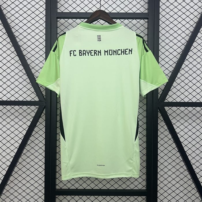 Bayern Munich 25/26 Goalkeeper Green Jersey - 图片 3