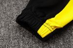 Borussia Dortmund 23-24 Yellow Windbreaker - 图片 3