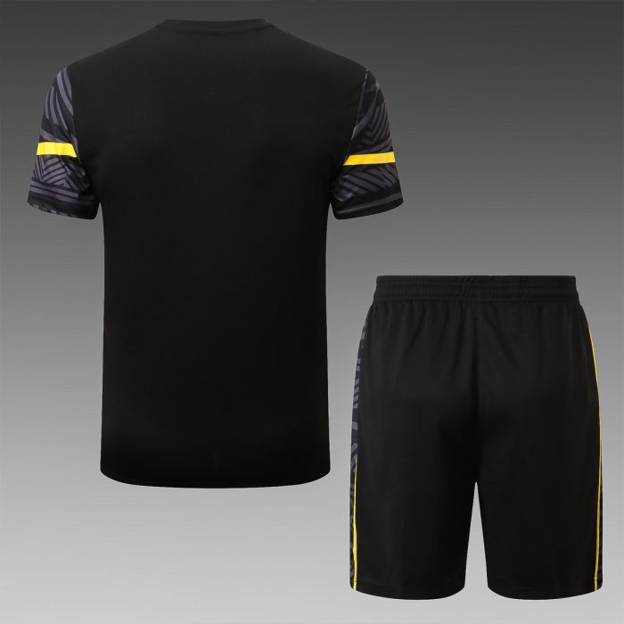 Borussia Dortmund 22/23 Black Short Sleeve Training Suit with 5-Point Shorts - 图片 2