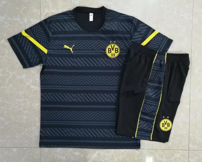 Borussia Dortmund 22/23 Black Short Sleeve Training Suit with 5-Point Shorts - 图片 9