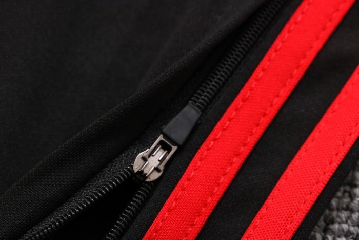 Bayern Munich 22-23 Red Short Sleeve Training Shirt - 图片 3