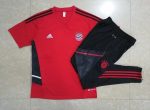 Bayern Munich 22-23 Red Short Sleeve Training Shirt - 图片 9