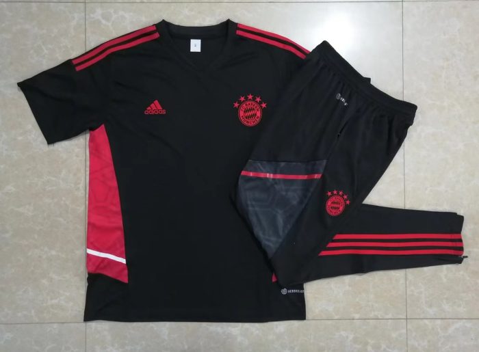 Bayern Munich 22-23 Black Short Sleeve Training Suit - 图片 9
