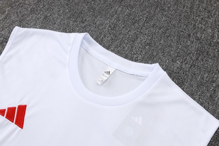 Bayern Munich White Vest - 图片 6