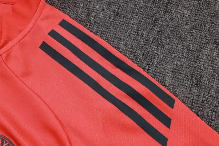 Bayern Munich Orange Half-Zip Jacket - 图片 5