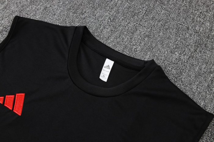 Bayern Munich Black Vest - 图片 6