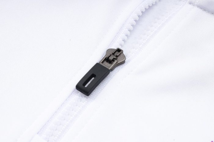 Bayern Munich 23-24 Half-Zip Hoodie White - 图片 7